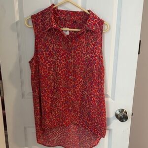CAbi Red and Pink Sleeveless Blouse size M Excellent condition NWOT